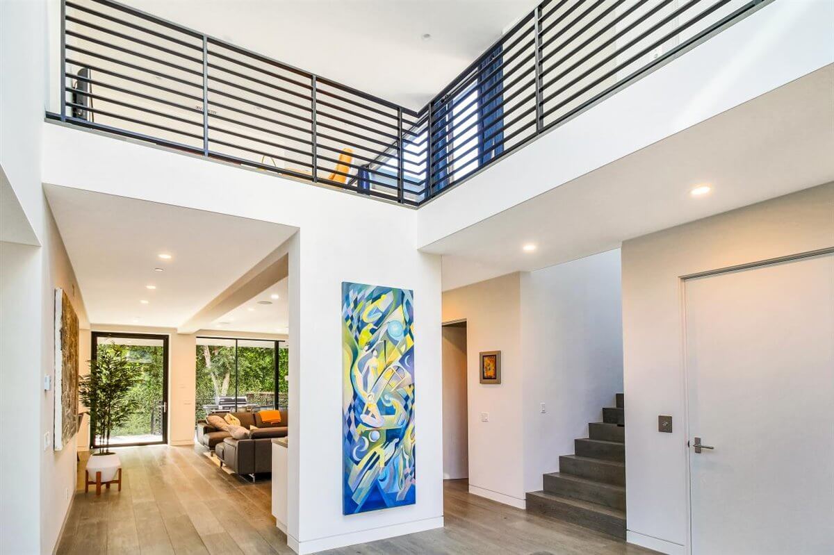 Custom luxury home built in Florida by Reside Custom Homes