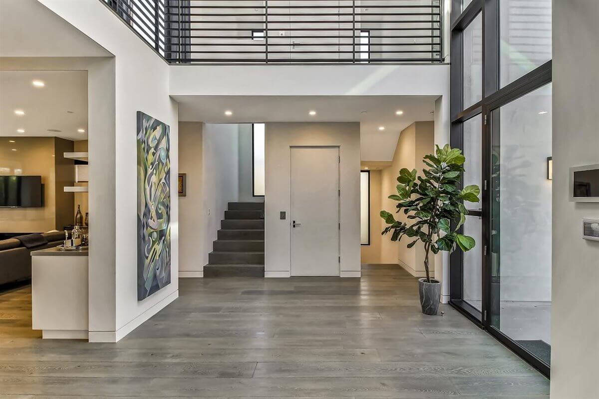 Custom luxury home built in Florida by Reside Custom Homes